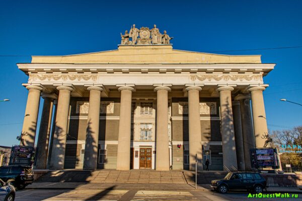 Дворец Культуры ВолгоградГидроСтрой. Город Волжский
