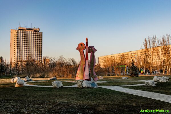 Памятник «Жертвам незаконных политических репрессий»