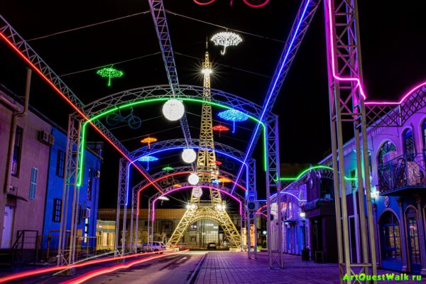 Эйфелева башня