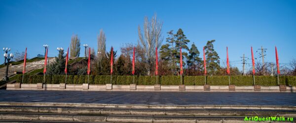 Тумбы городов-героев на Мамаевом кургане. Достопримечательность Арт-Квест-Прогулка