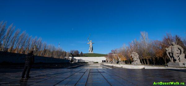 Площадь Героев на Мамаевом кургане Достопримечательность Арт-Квест-Прогулка