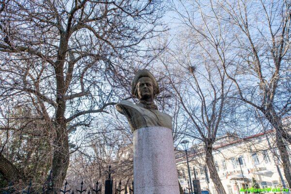 Парк Победы, Петр I. Достопримечательность Арт-Квест-Прогулка