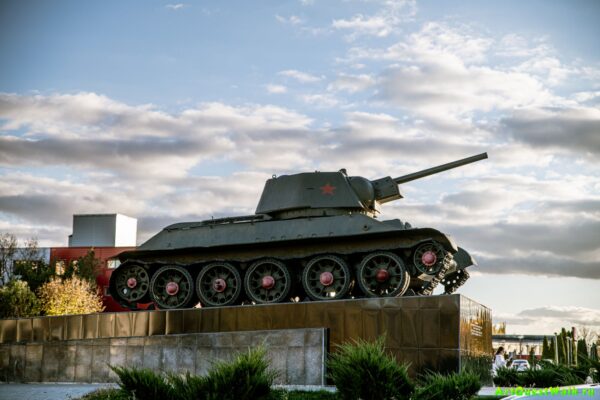 Танк Т-34 Достопримечательность Арт-Квест-Прогулка