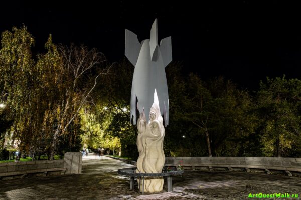 Памятник мирному населению, погибшему в дни Сталинградской битвы  Достопримечательность Арт-Квест-Прогулка